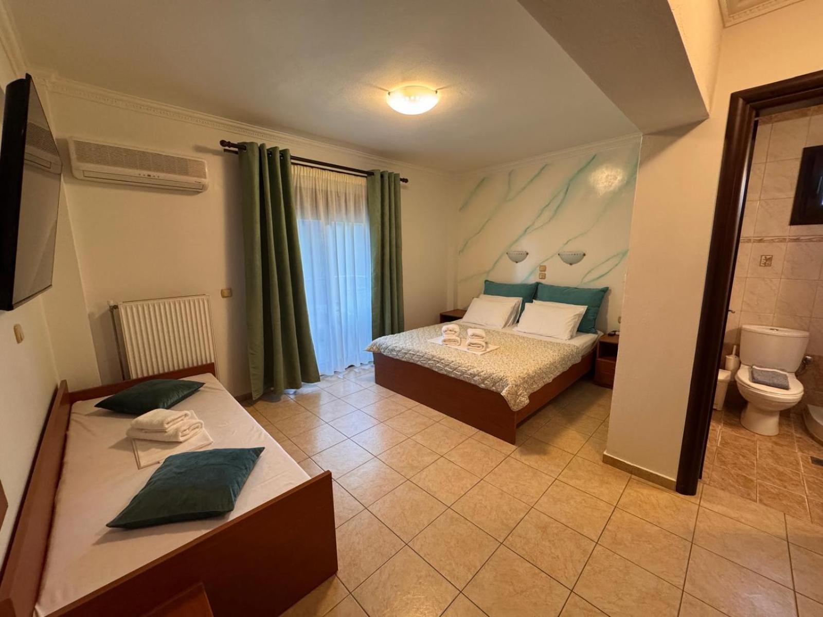 Anassa Deluxe Apartments & Studios Skala Potamia  Extérieur photo