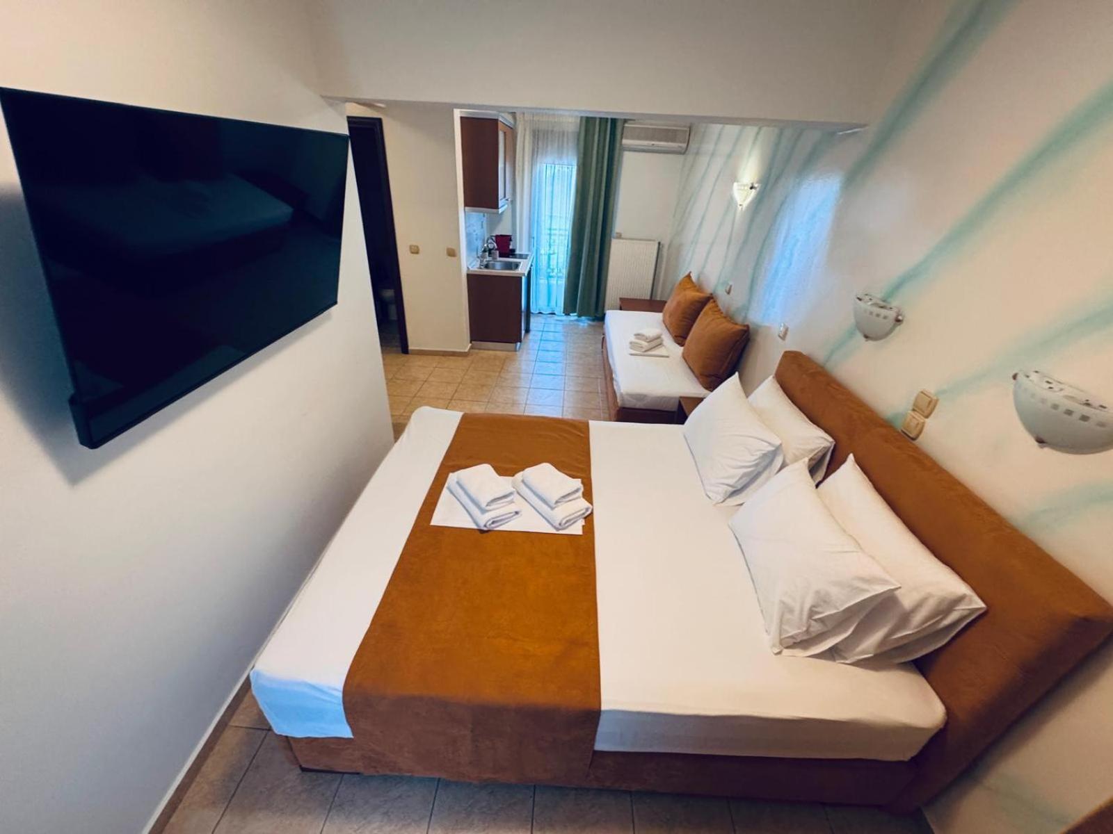 Anassa Deluxe Apartments & Studios Skala Potamia  Extérieur photo